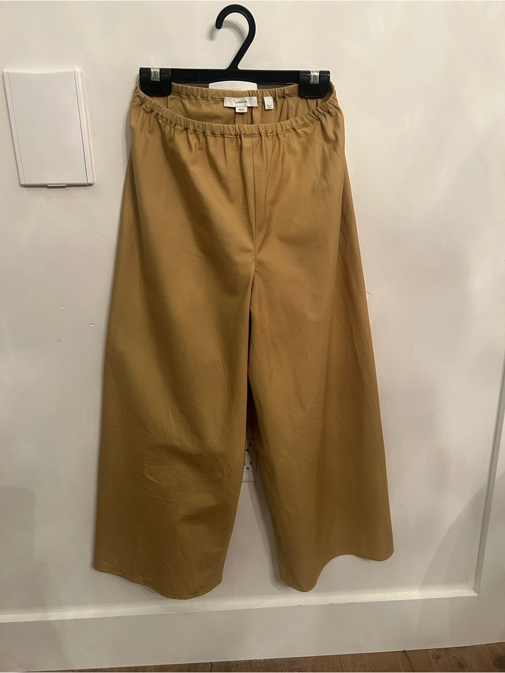 VINCE Wide Leg Pull On Pant - Tan